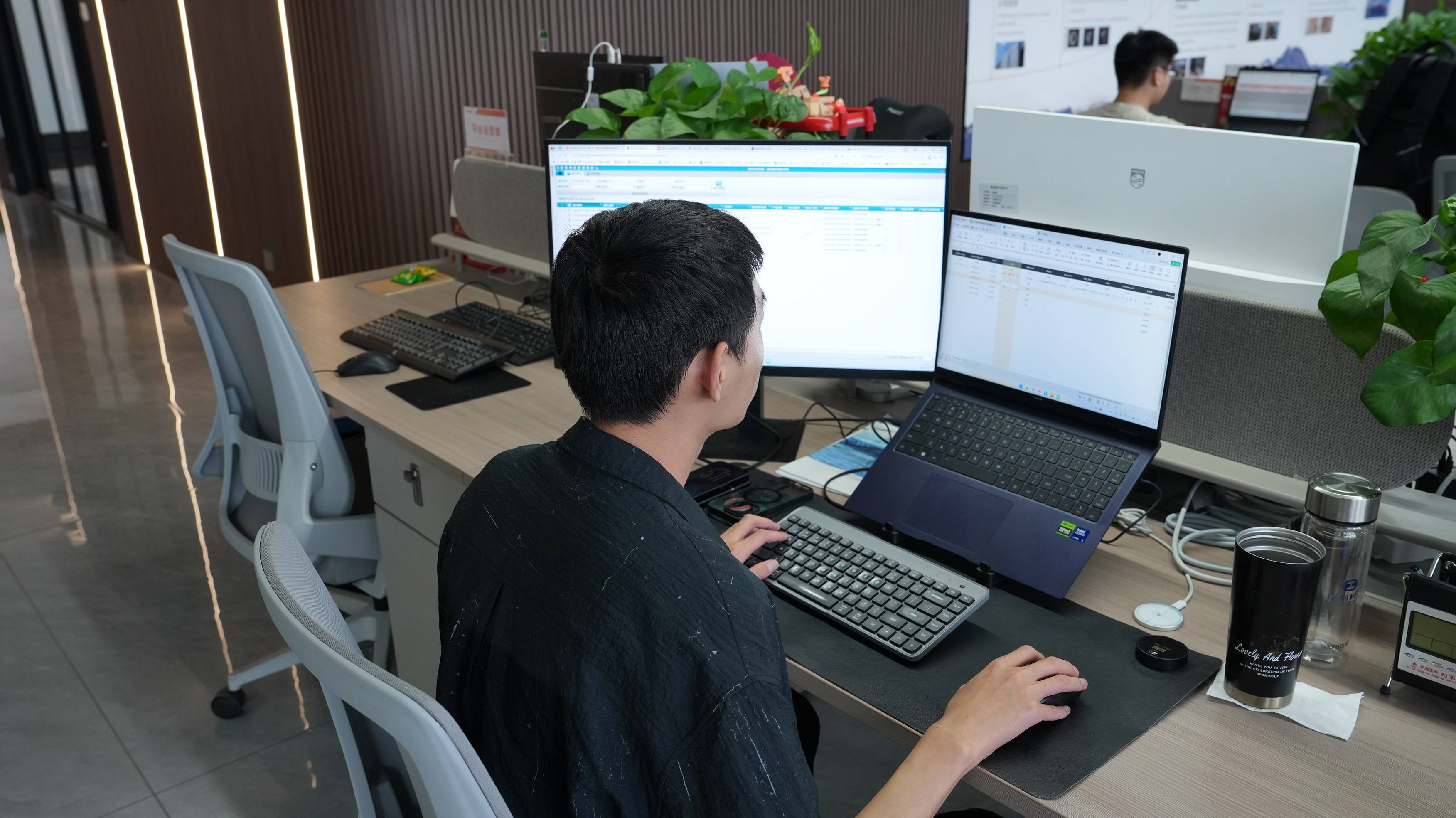 Technicians handle after-sales responses